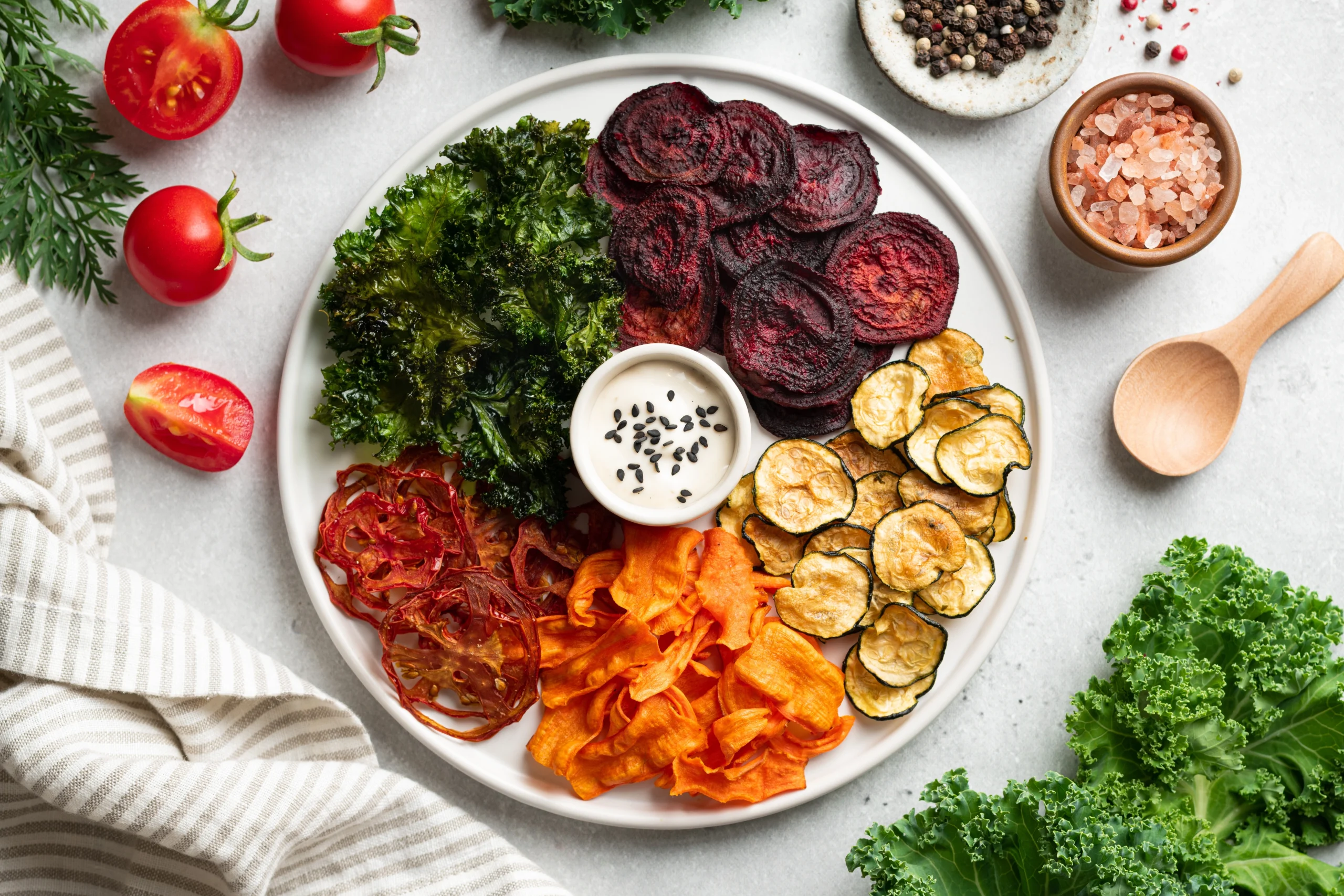 野菜チップスはSDGs？!おいしさと食品ロスを考慮した“地球にやさしい”おやつです。