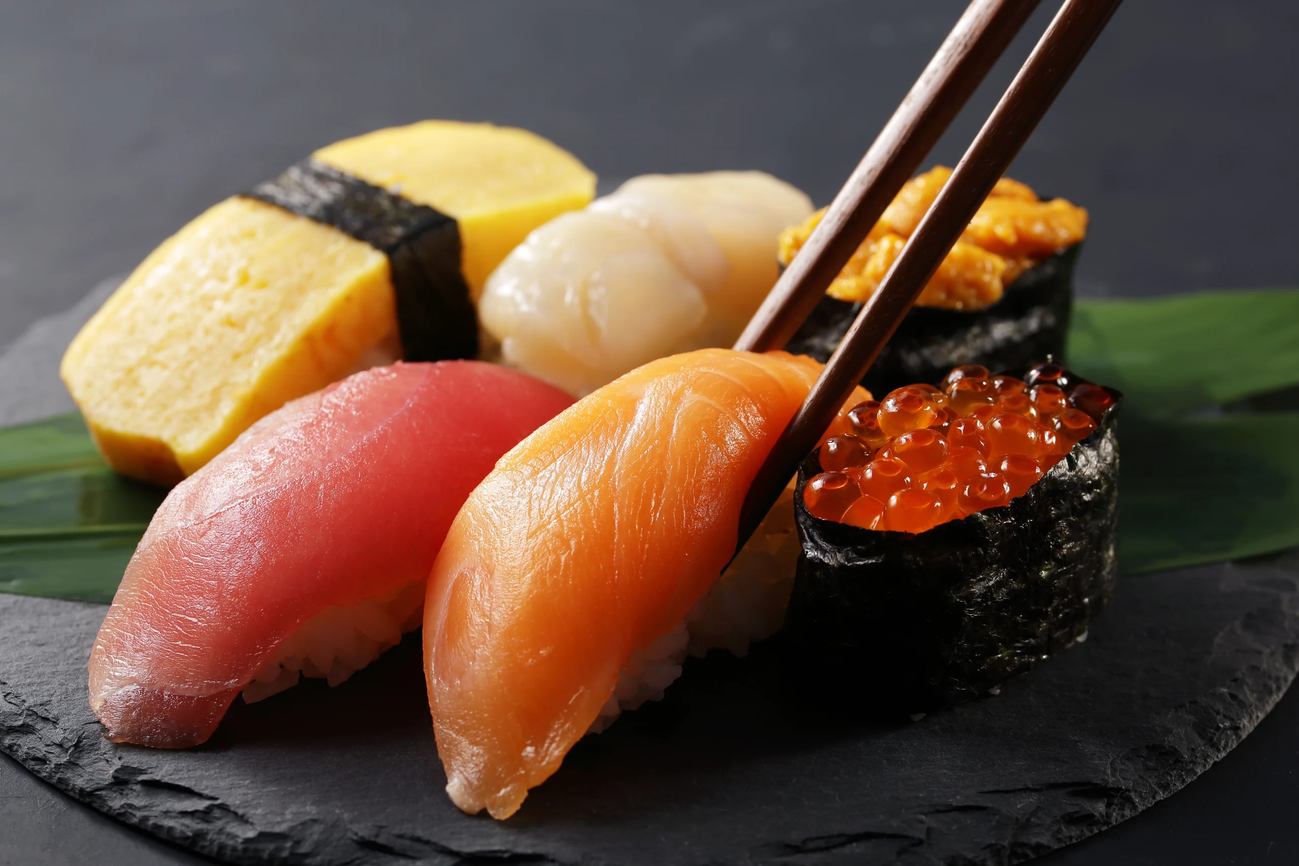 魚でしかとれない栄養素も！お寿司はテイクアウトで手軽に食べよう。